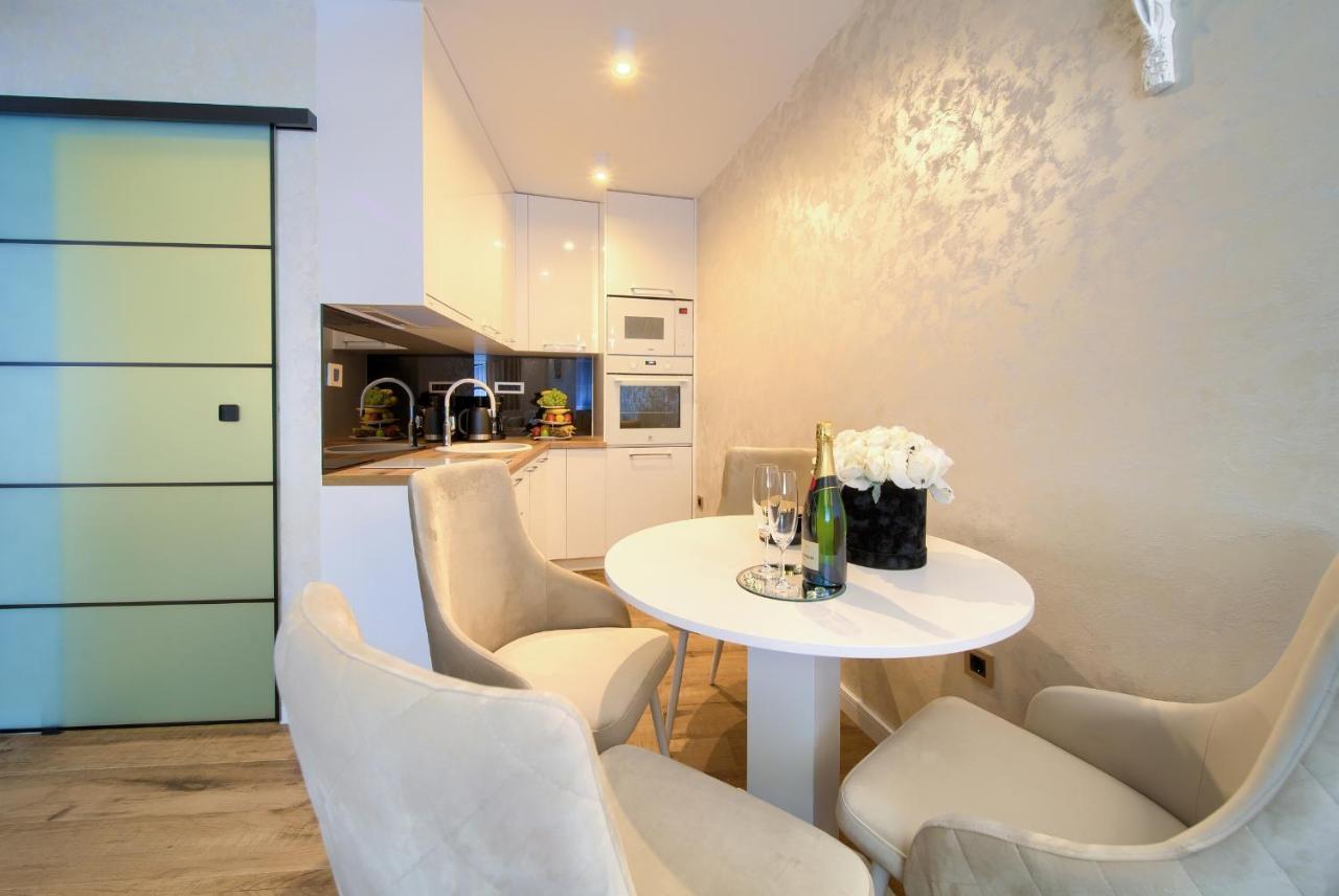 Luxury Apartments Jf Rab Town Exterior photo